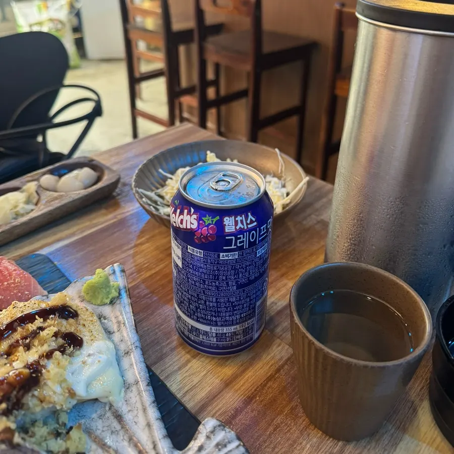 둘이 나눠 먹는 초밥 세트
