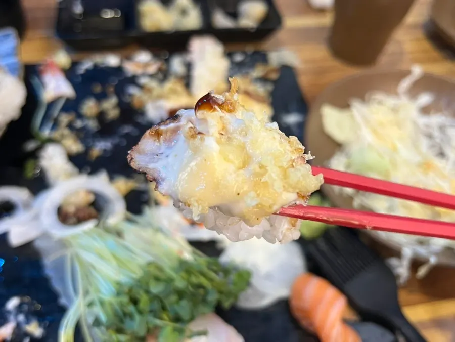 吃完情侶A套餐後剩下的壽司盤