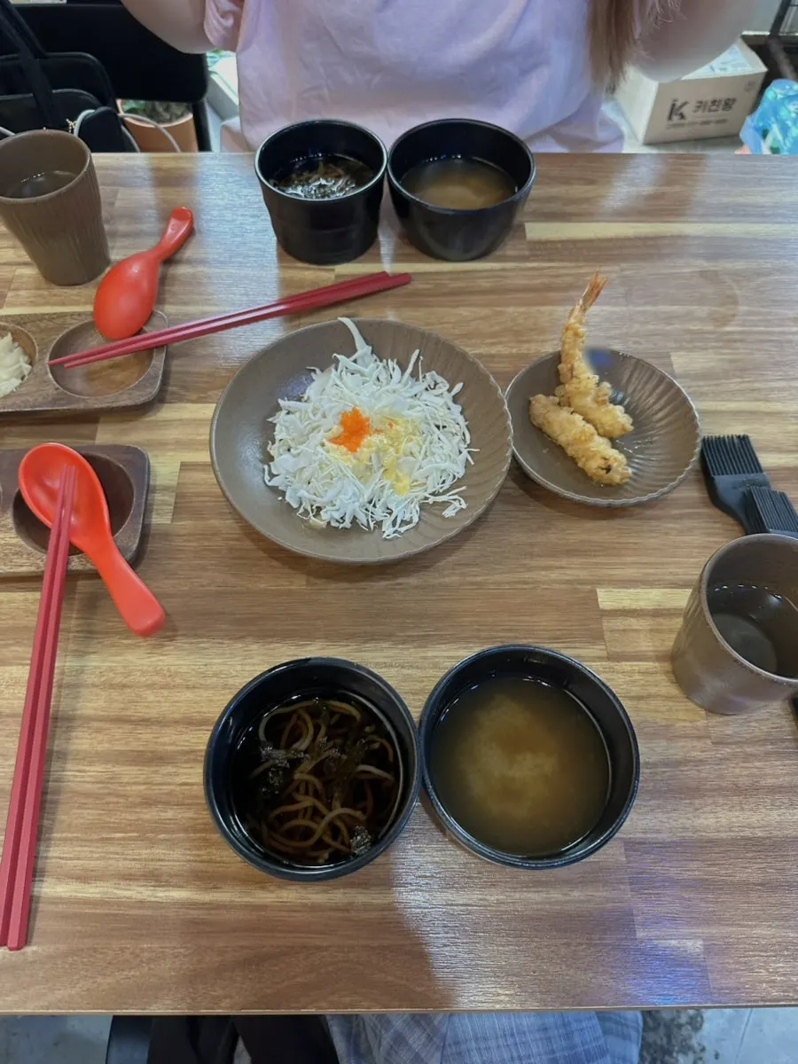 A full platter from the Couple A Plus sushi set
