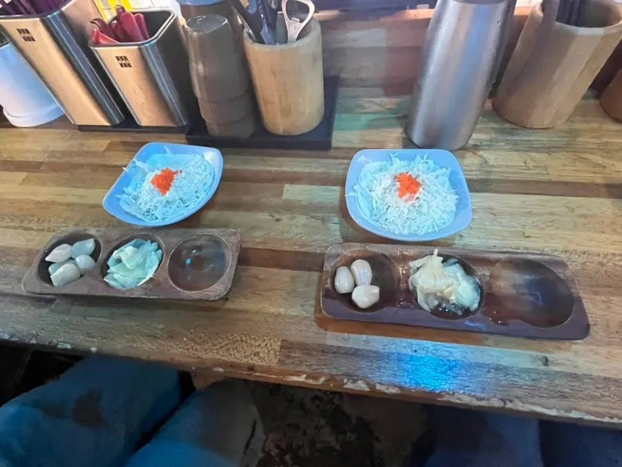 Eating guide placed at the table