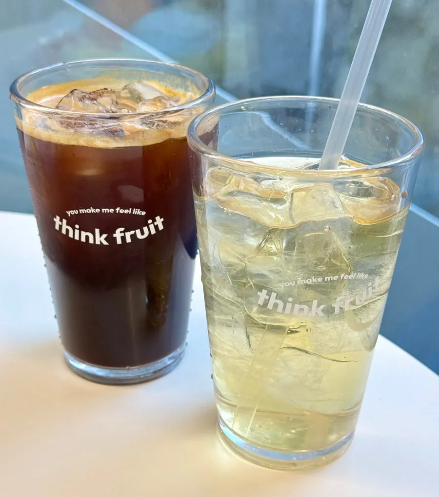 Peach oolong tea and Americano at Think Fruit