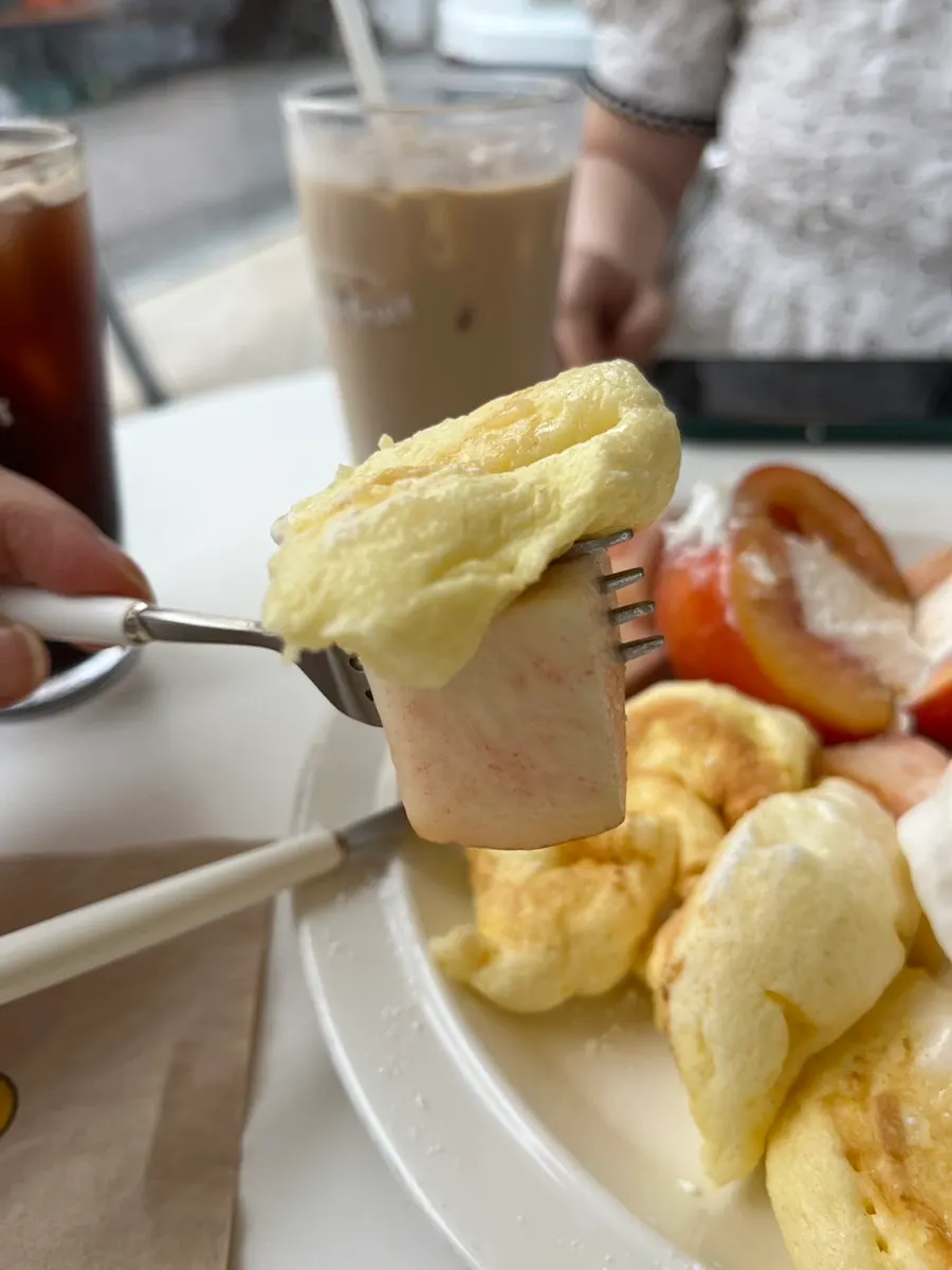 A plate of peach soufflé at Think Fruit