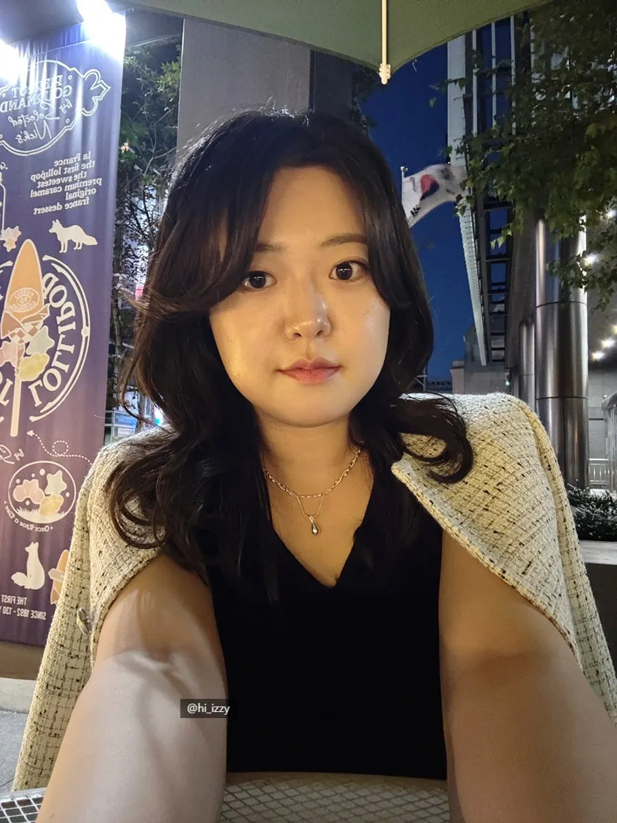 사진 촬영 전 하객 메이크업 관련 사진