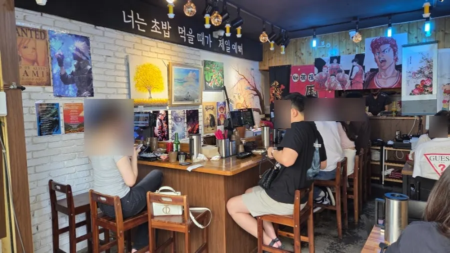 Weekend lunch wait at Yu Iksang Sushi