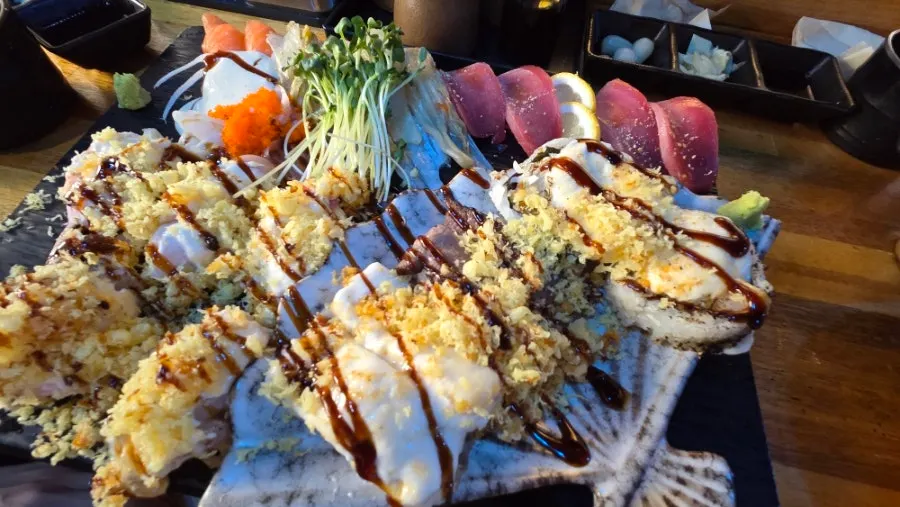 Couple A Plus sushi at Yu Iksang Sushi