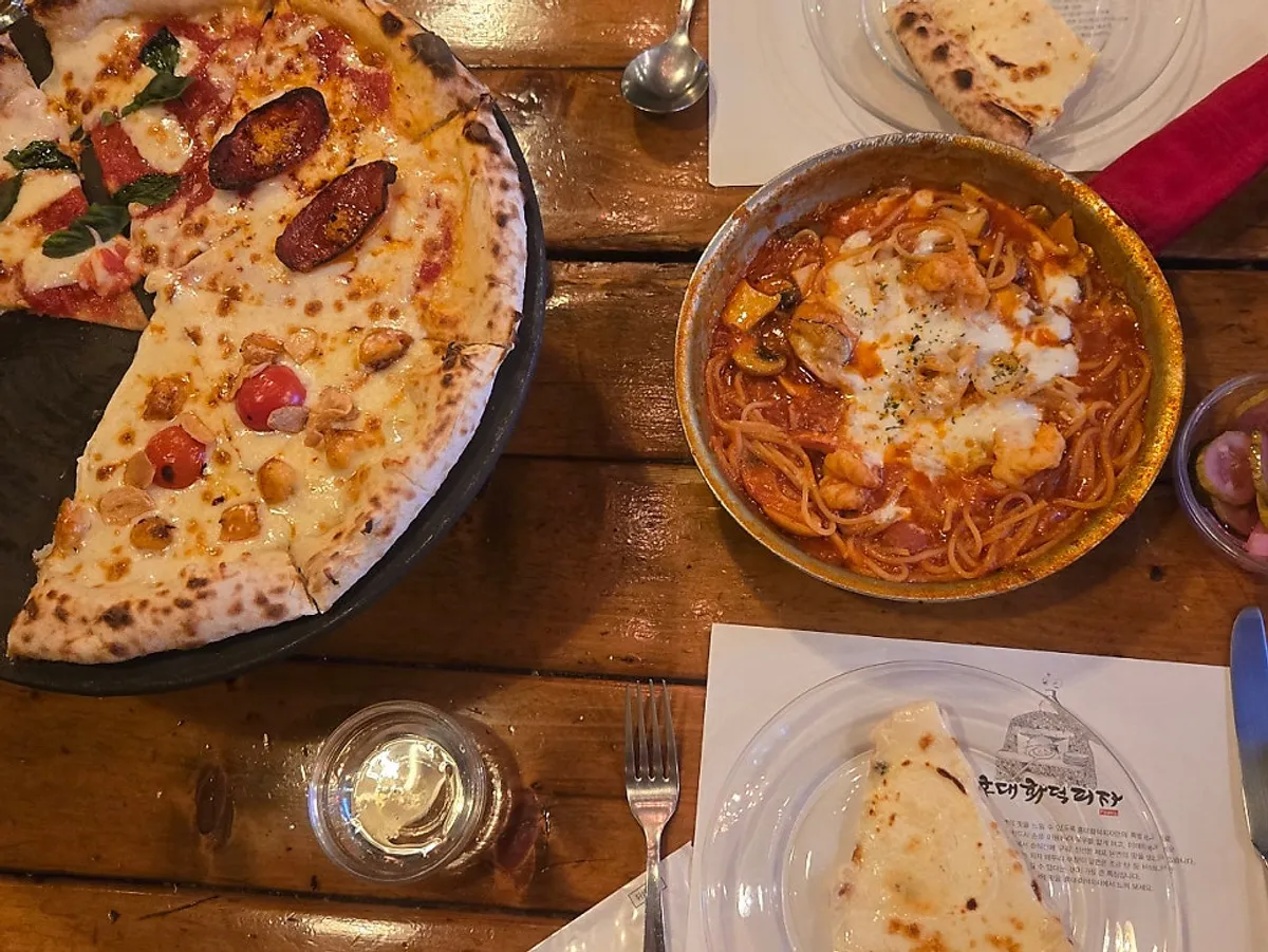 Refreshing orange ade next to the wood-fired pizza