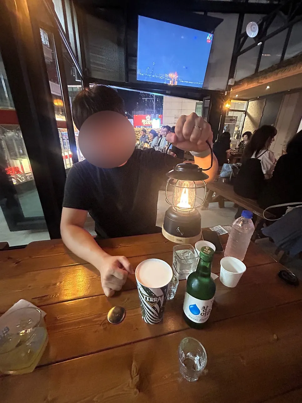 치킨과 맥주를 즐긴 야장 시간