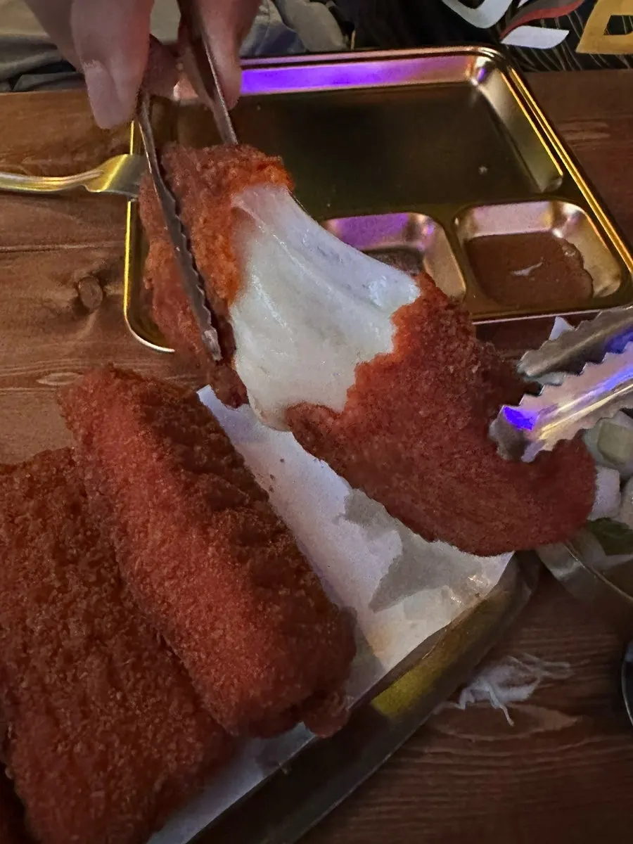바삭한 순살 후라이드 치킨 클로즈업