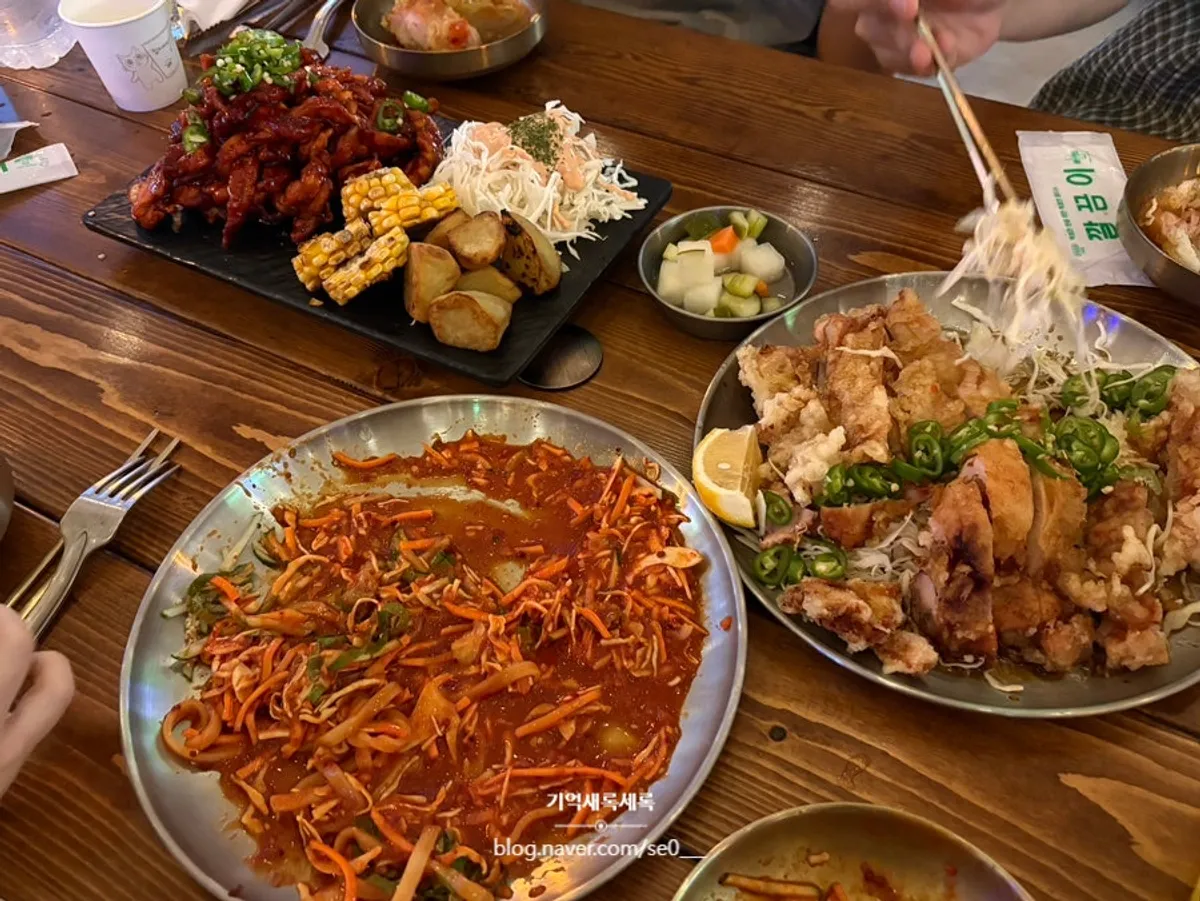 홍대 야장 술집 꼬꼬랜드 방문 대표 사진