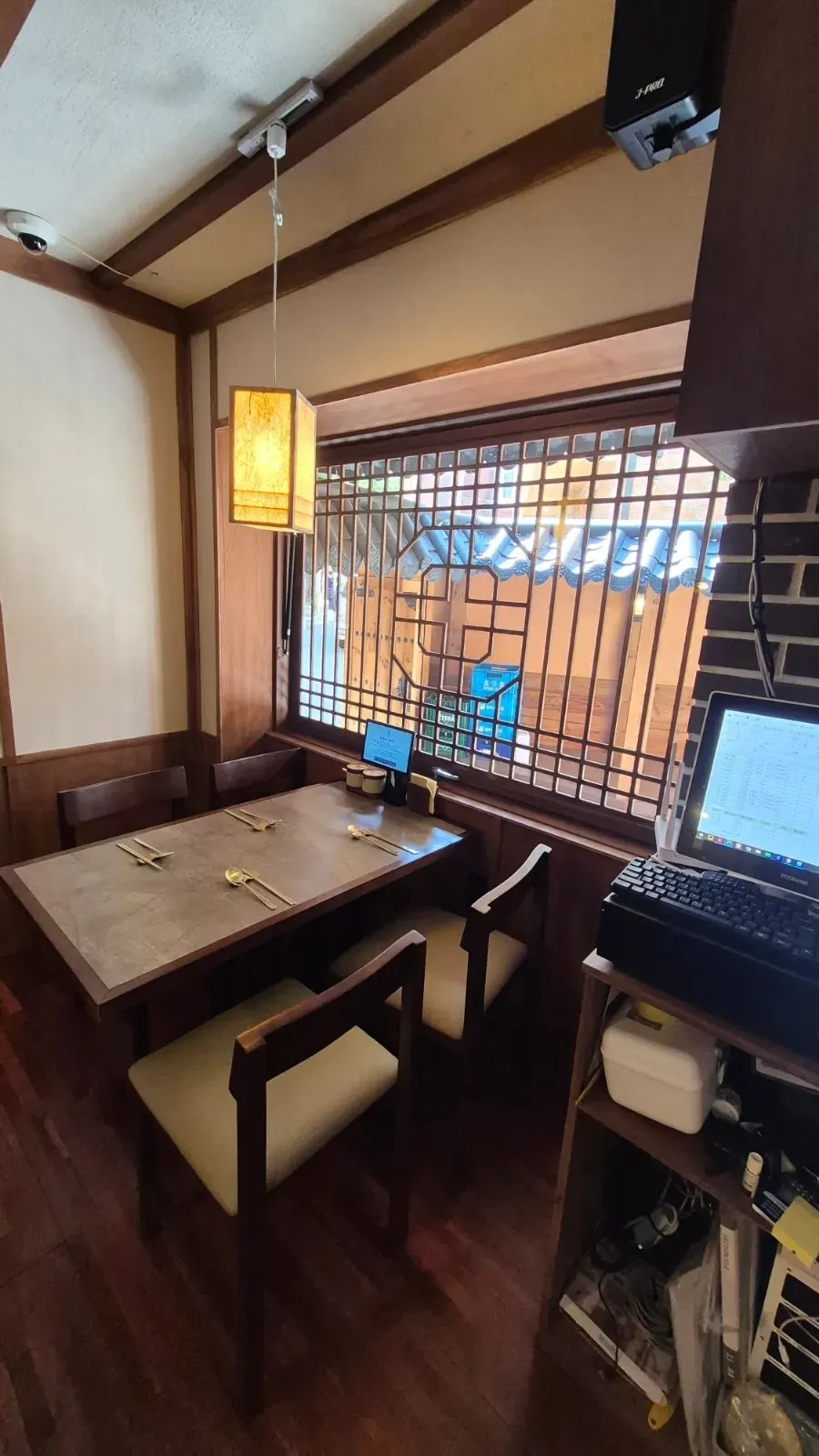 Hanok-inspired interior at Anok