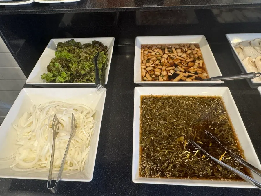 Self-bar with lettuce wraps and side extras