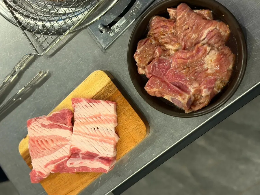 숯불에 올린 갈비