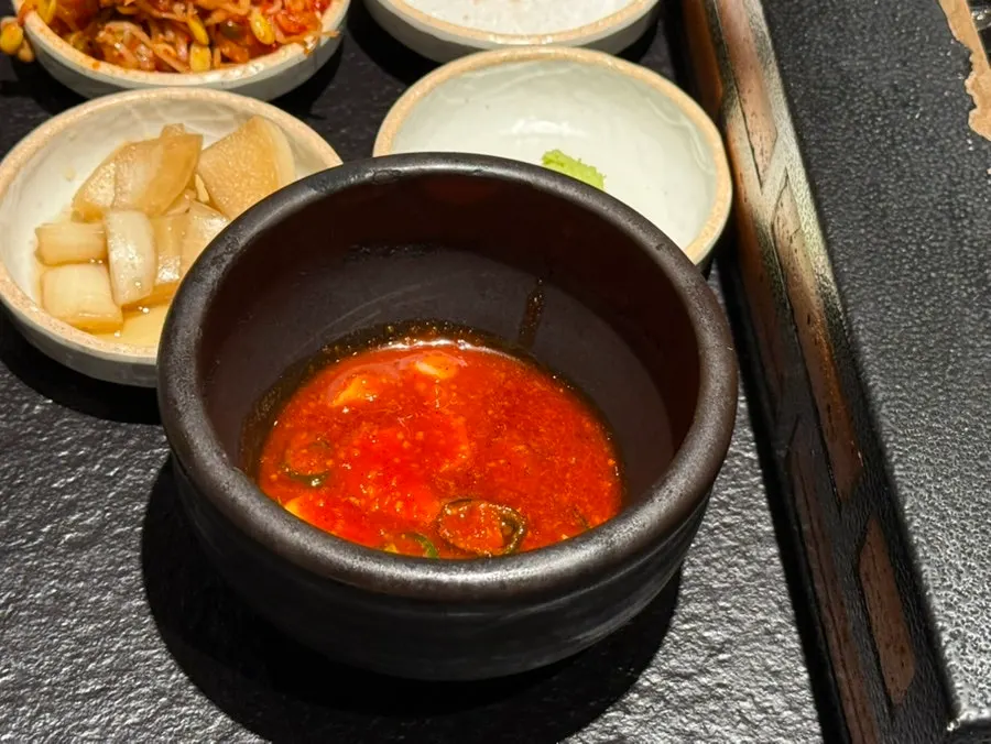 Meat sauce made with gochujang and fruit