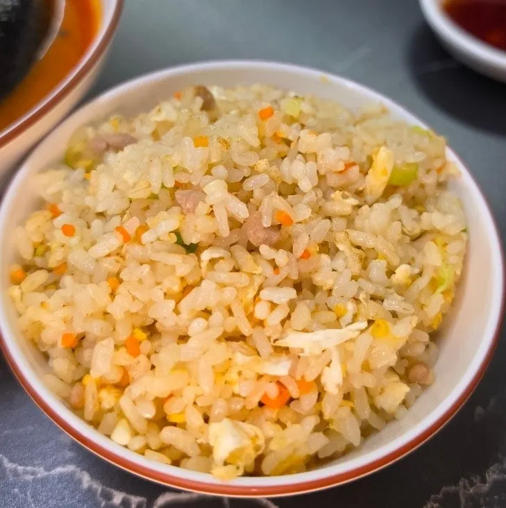 Fluffy, well-fried fried rice