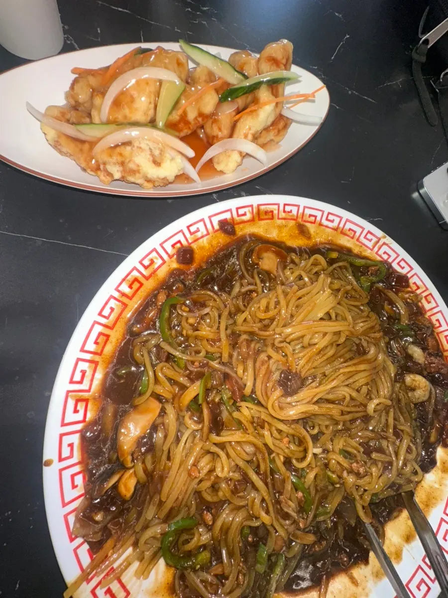 Hongmigwan lunch set table with jjangban jjajang for two and mini tangsuyuk