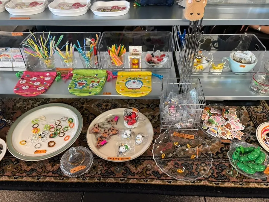 Drinks and dessert set on the table