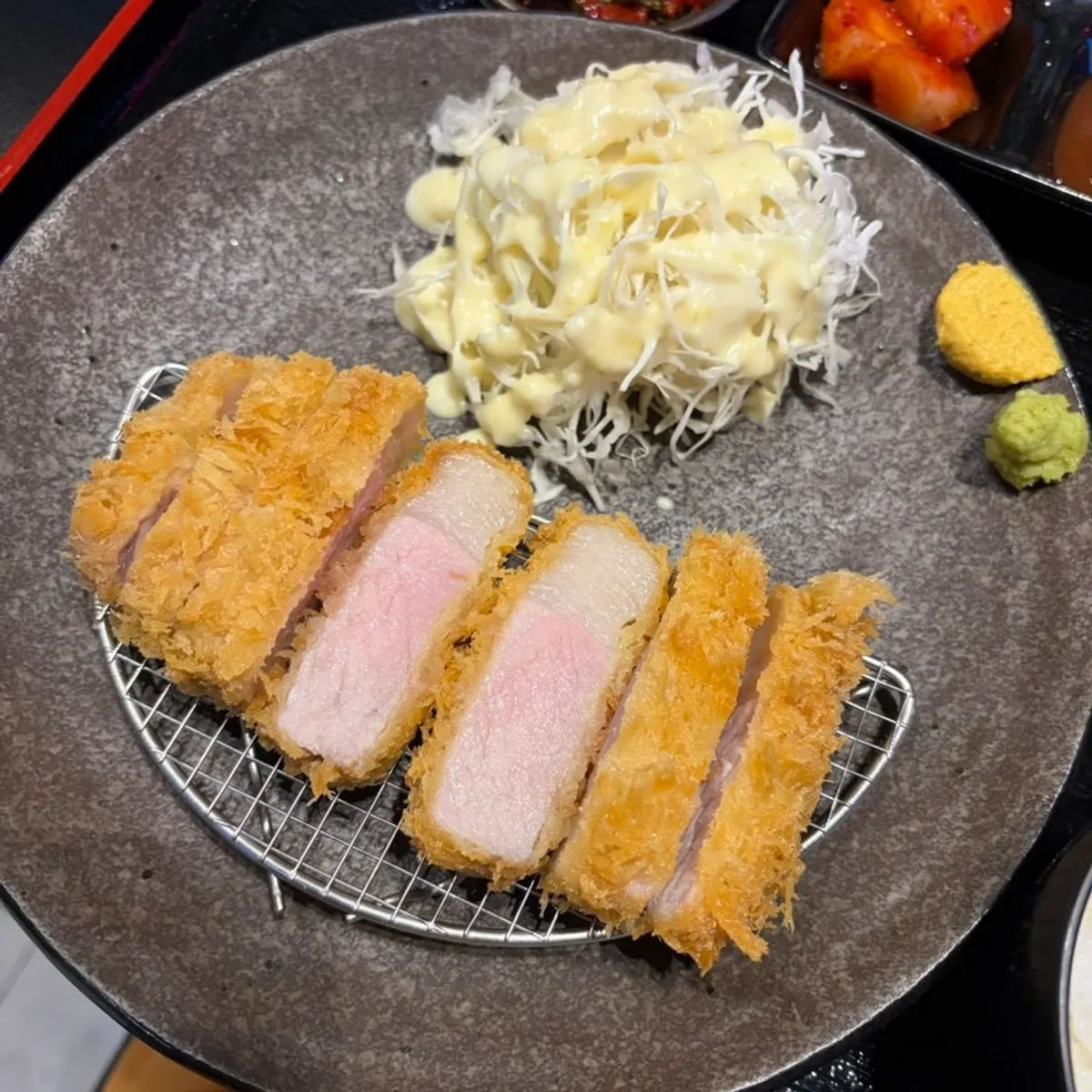 훈타 을지로 카츠 정식 상차림