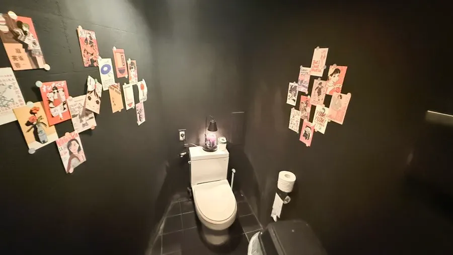 Clean, well-kept bathroom interior