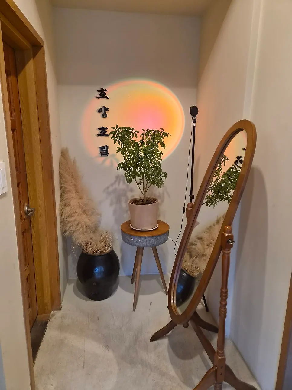 Indoor corridor leading to the restroom