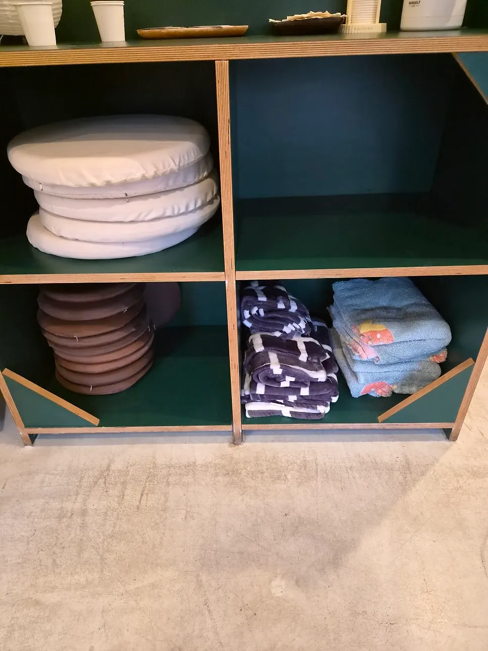 Seating with cushions and blankets