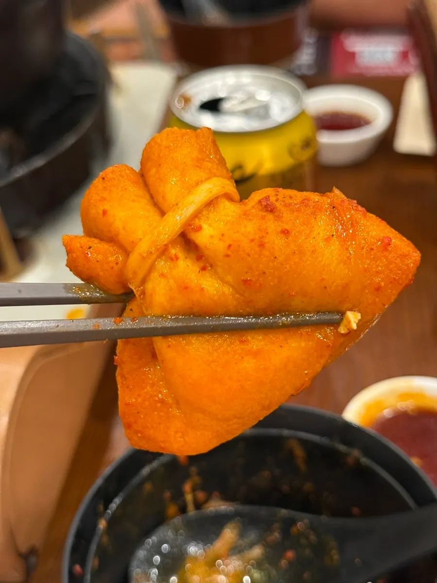 국물을 남겨둔 대창전골 냄비