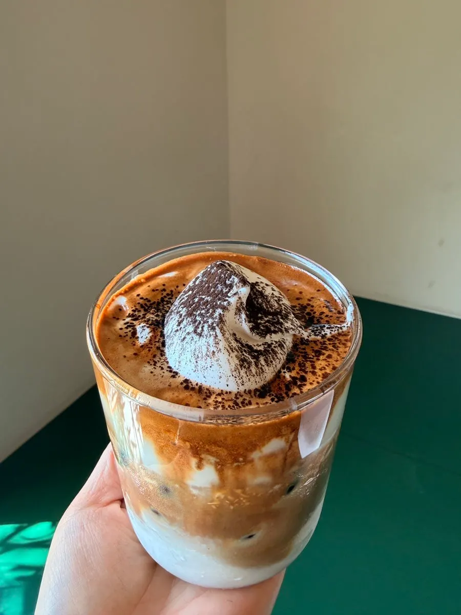 Vanilla bean cream latte with thick cream at Hoyang Horim