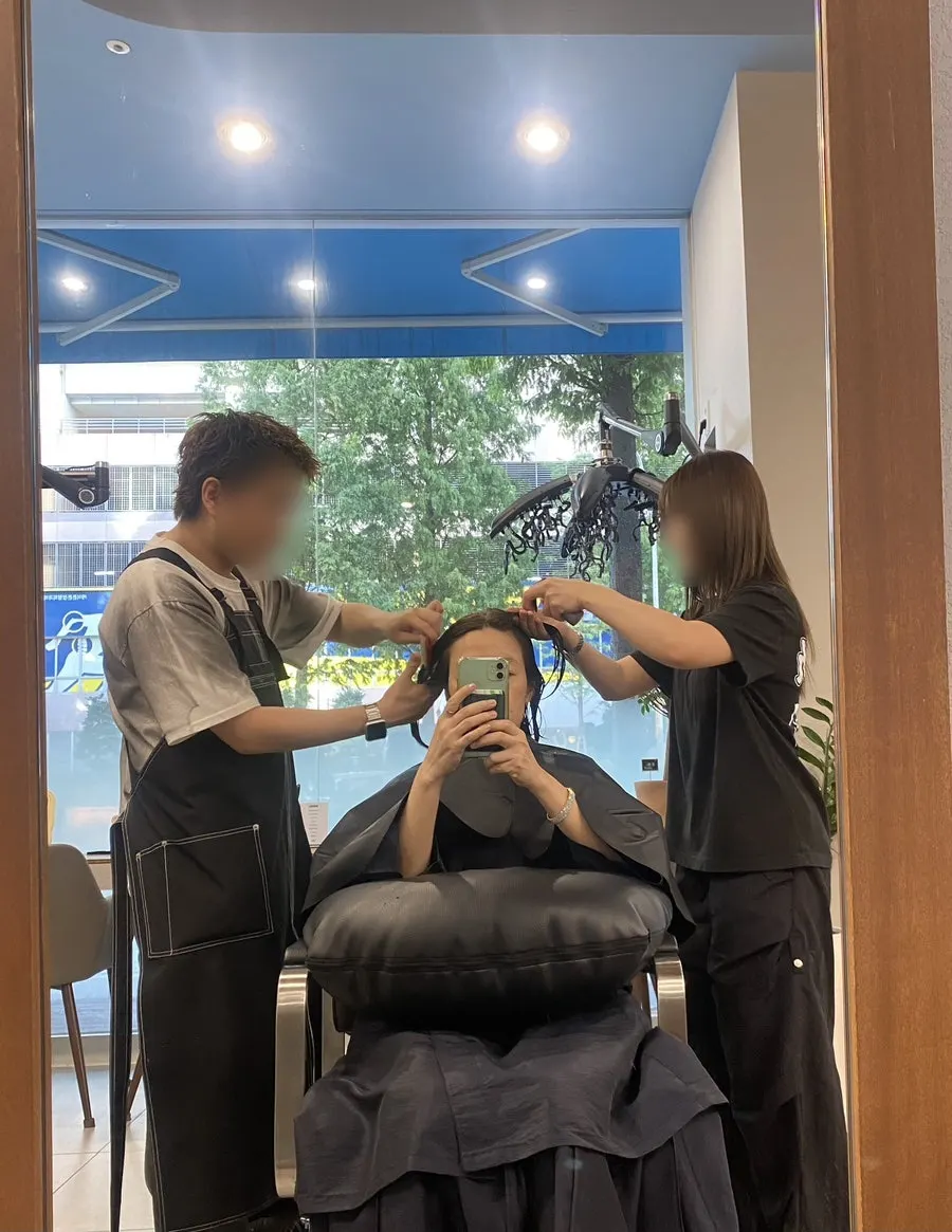 Step 3 of the Shiseido clinic intensive hair care