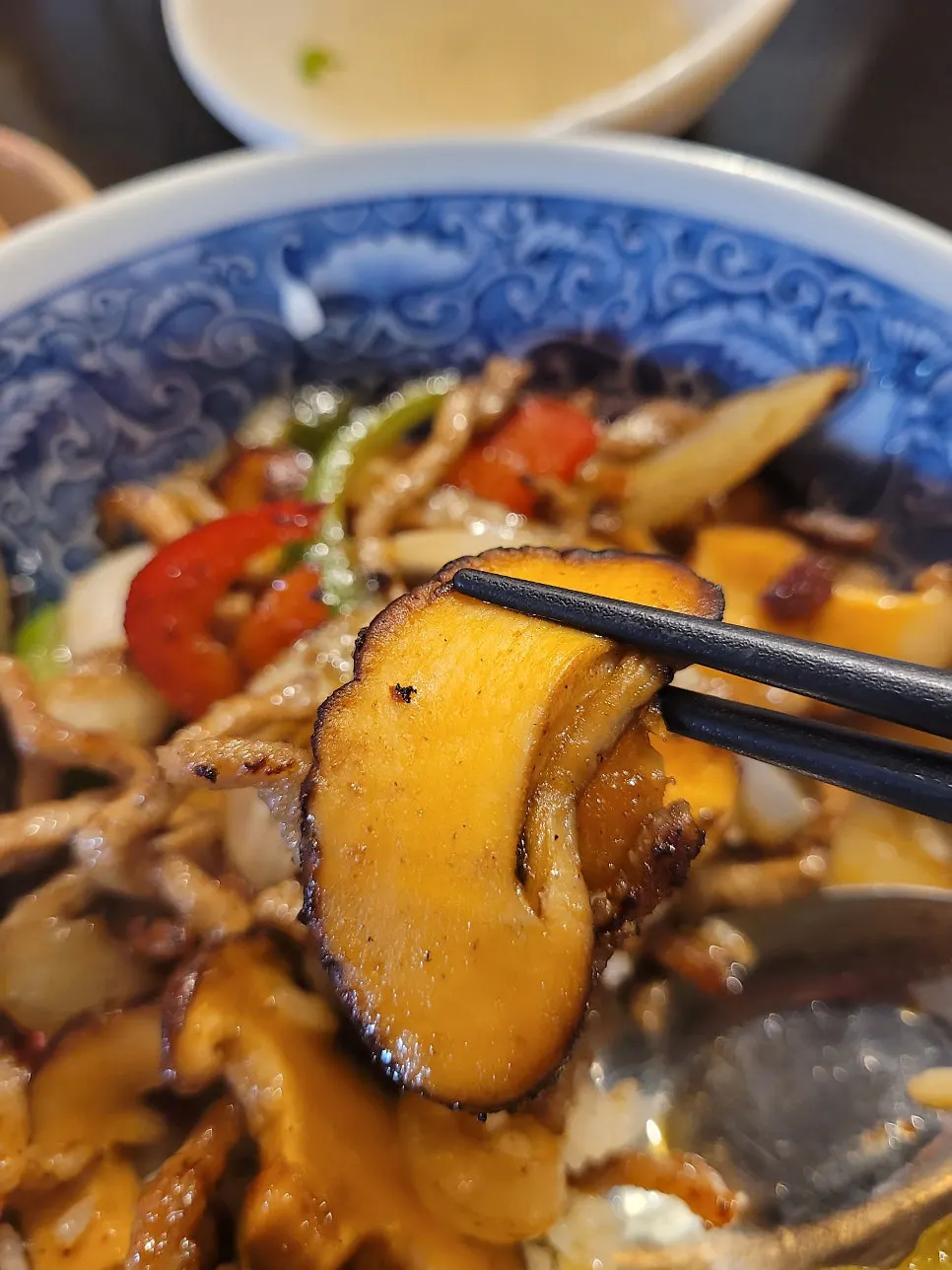 Pepper stir-fry with peppers, bell peppers, onion, and meat