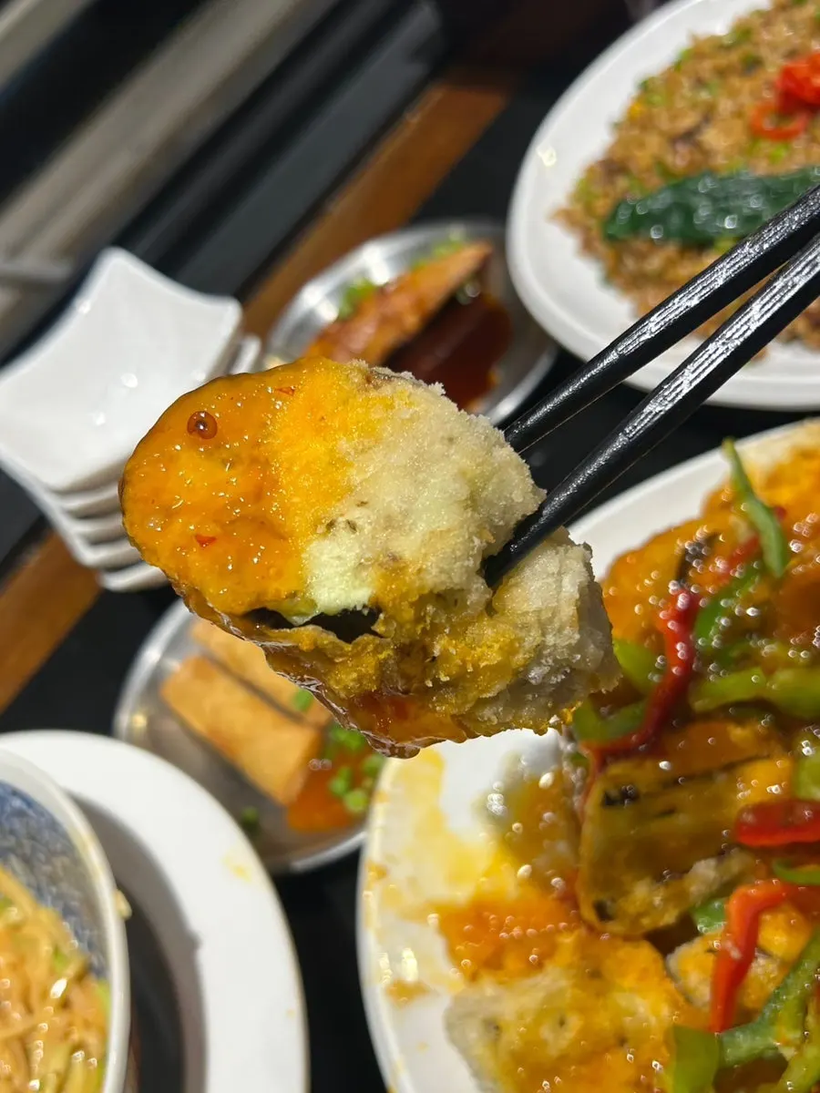 Huhugwan's fried eggplant drizzled with sweet-and-sour sauce