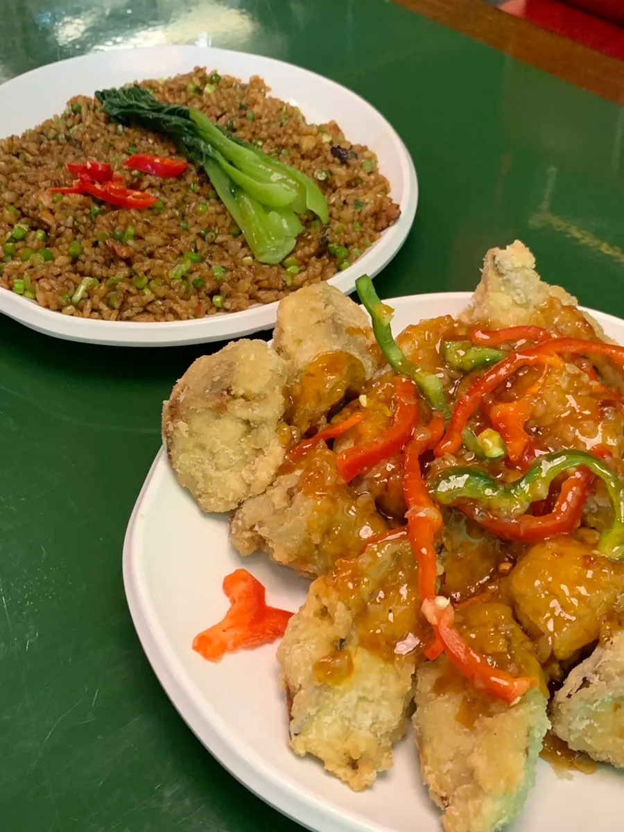 Visit photo of Huhugwan, a Chinese restaurant near City Hall Station