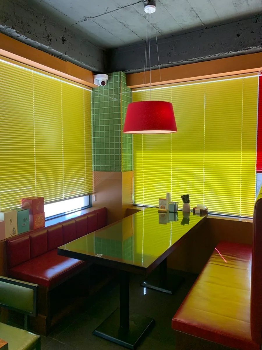 Interior of Huhugwan's 2nd-floor dining hall