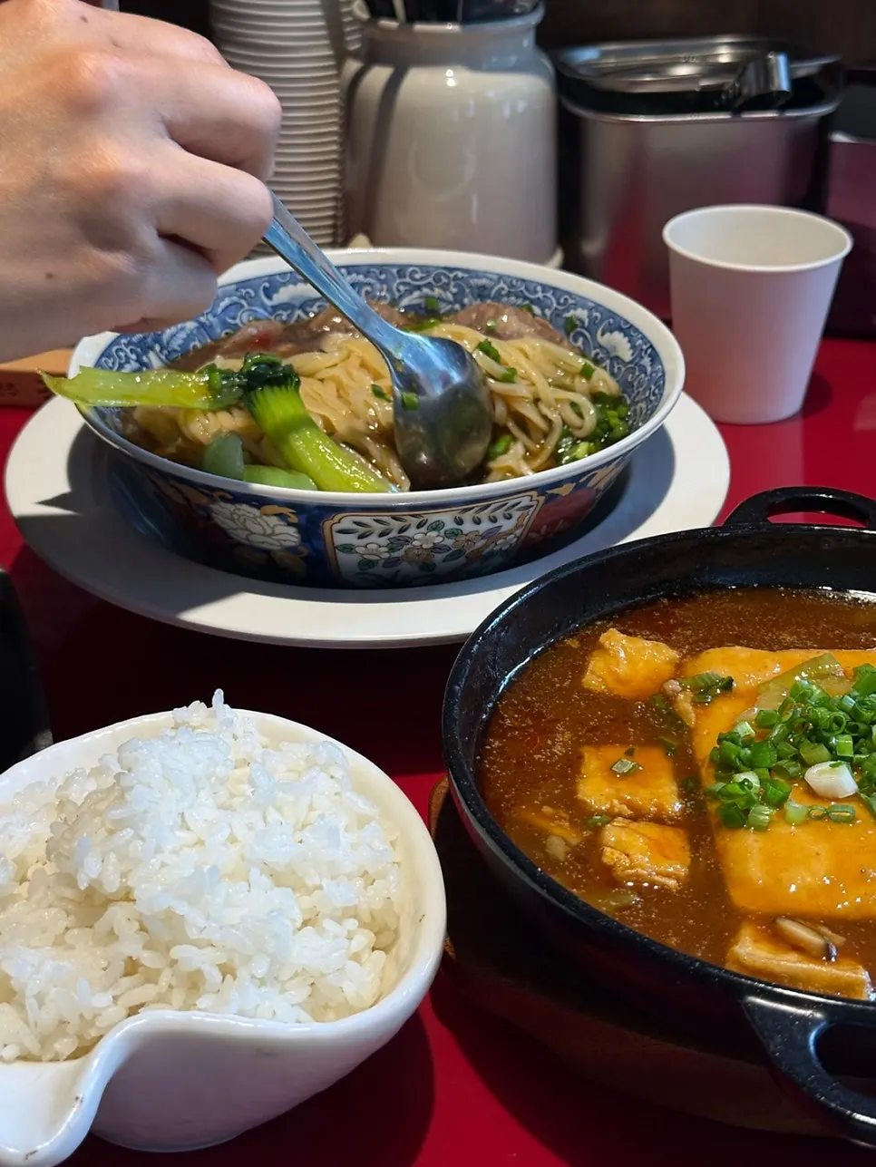 Table with three of Huhugwan's lunch dishes