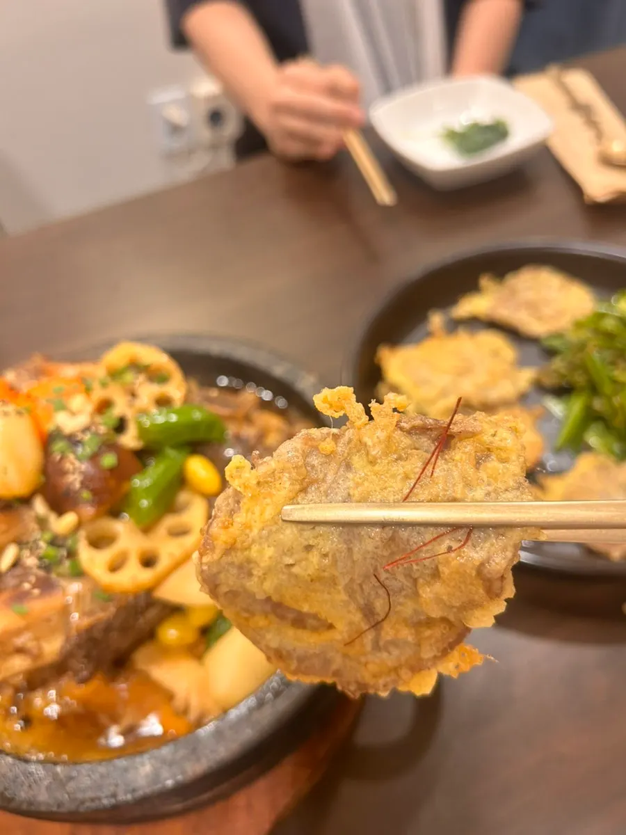 손바닥만한 한우육전 여섯 장