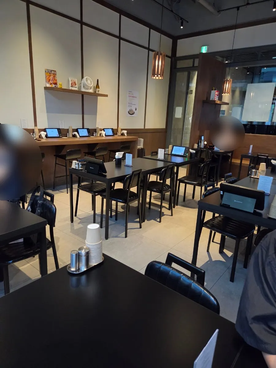 Interior design of Hunta Euljiro