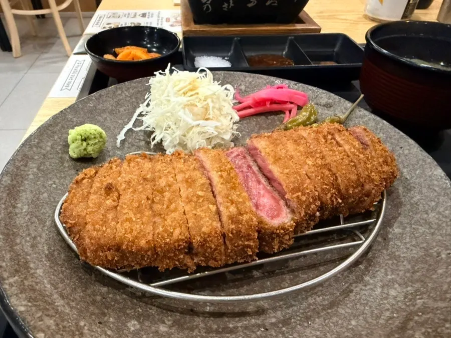 Cross-section of gyukatsu served in about ten pieces