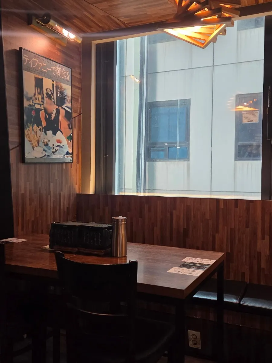 Window seats and side-by-side wall seating