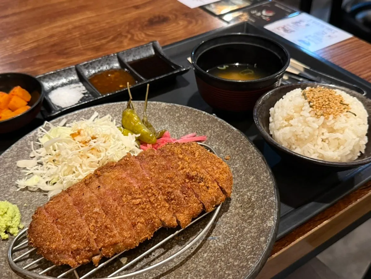 후라토식당 여의도 직영점 규카츠 상차림