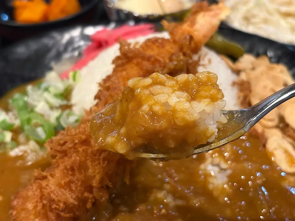 밥과 비벼 먹는 민치카레 소스