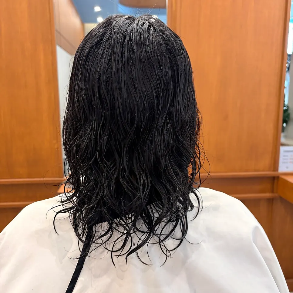 Hair condition consultation before treatment