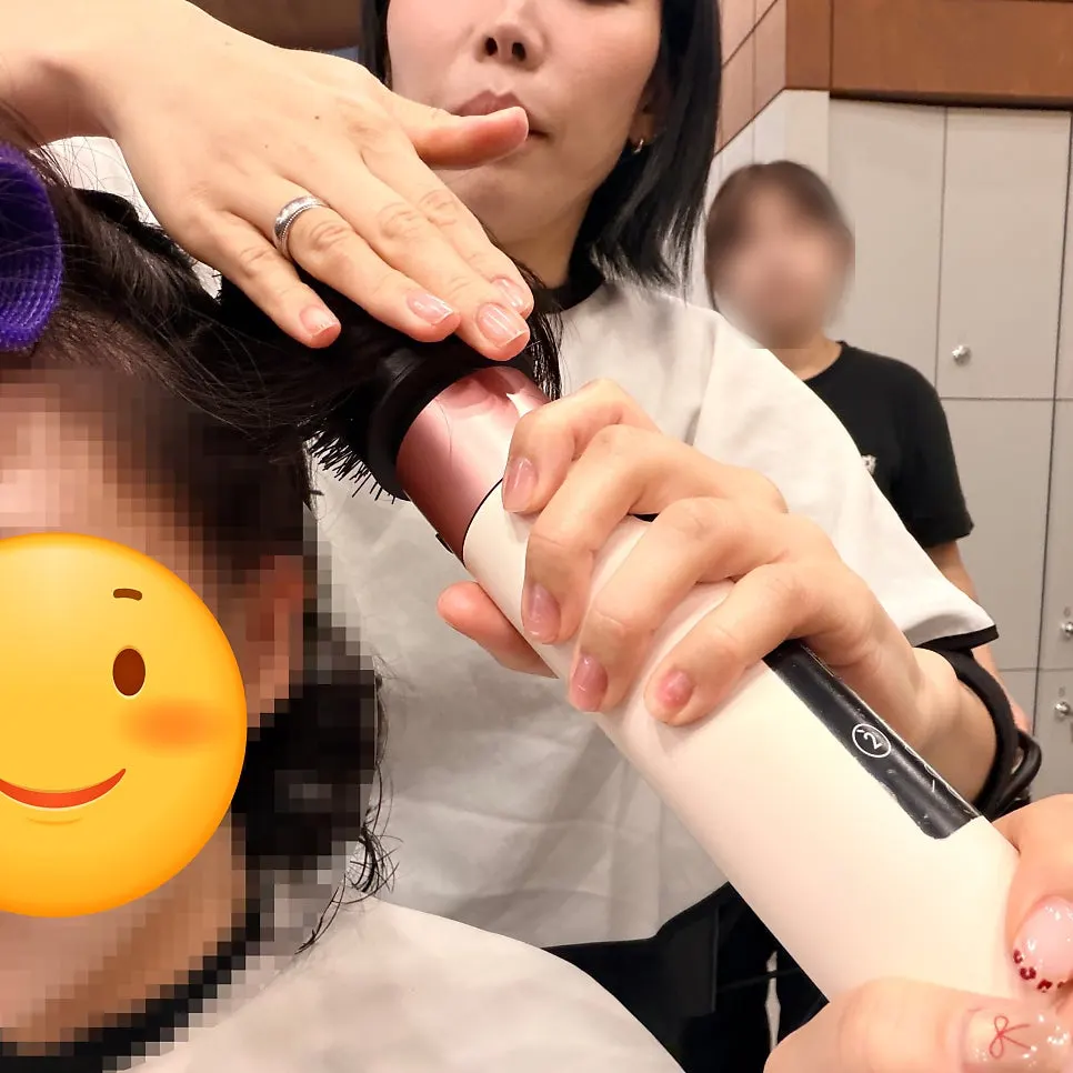 Hair texture after finishing both the clinic and the cut