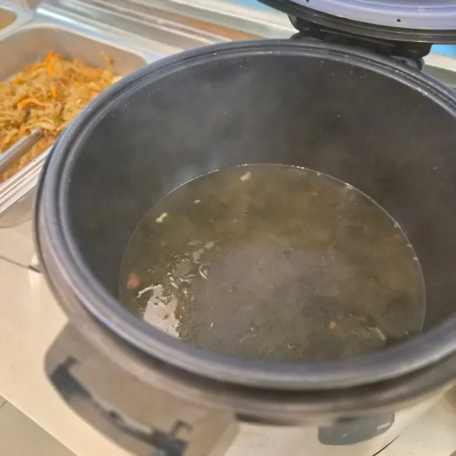 Seaweed soup and barley rice at the self-serve bar