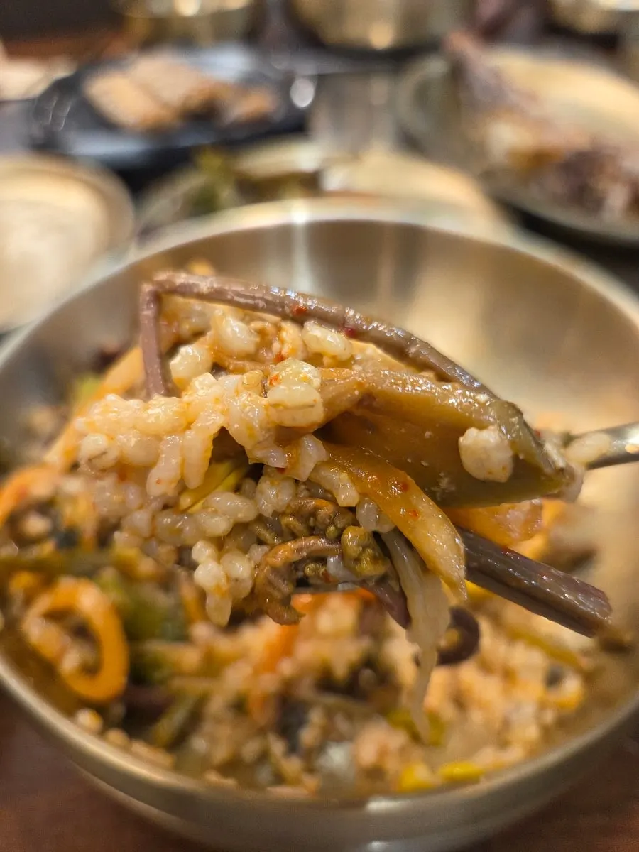 Barley rice mixed with vegetables and doenjang paste