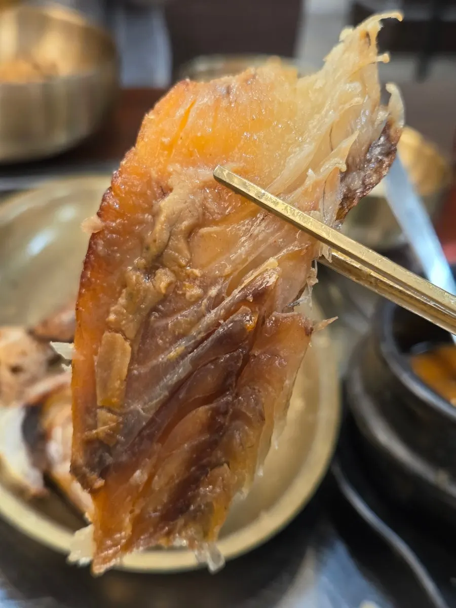 Chewy bori-gulbi flesh with white rice