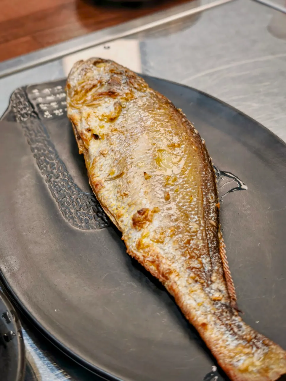黄金色を帯びたHwadamgaの麦グルビ