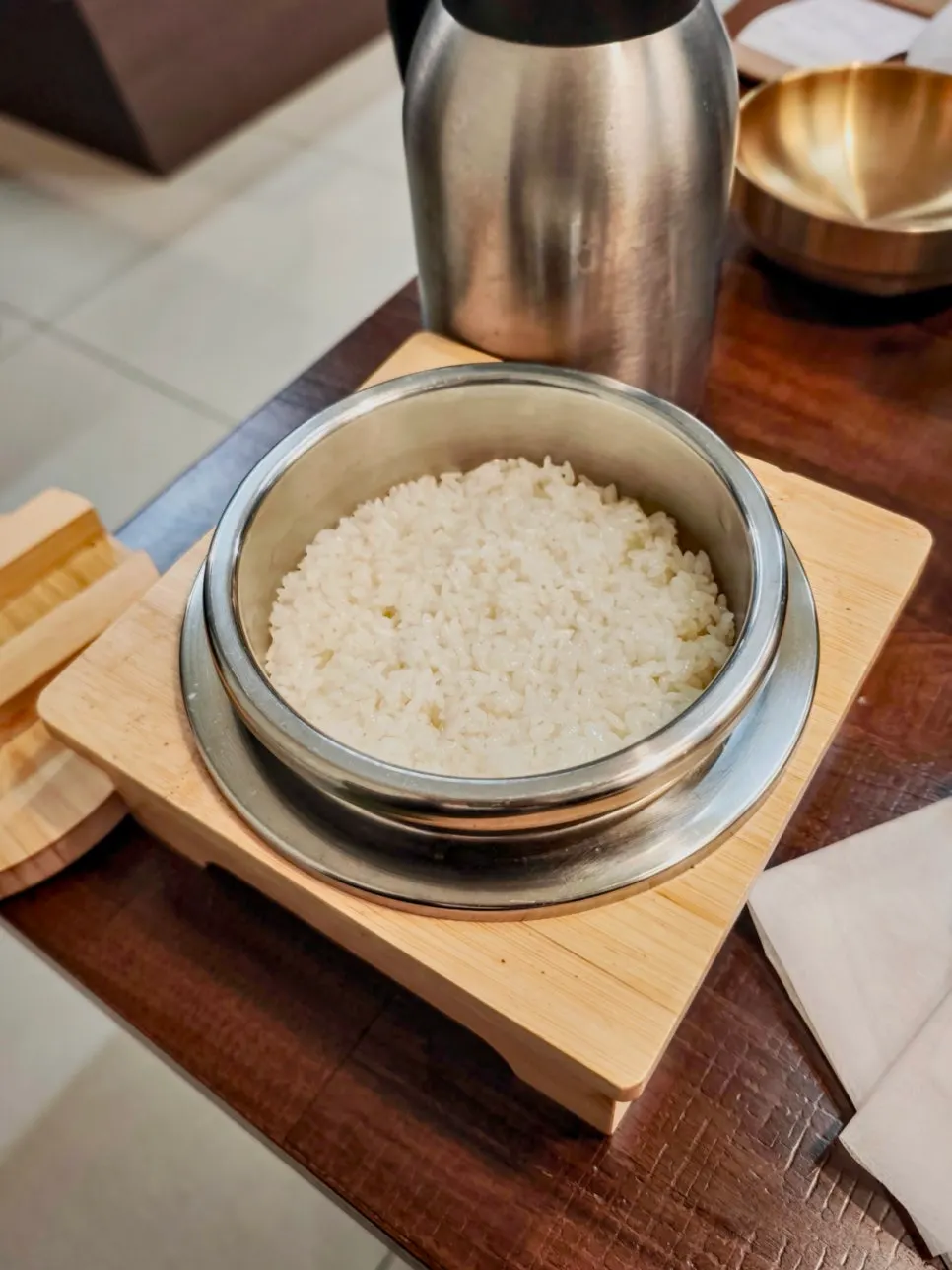 米粒が立っているスヒャンミご飯一杯