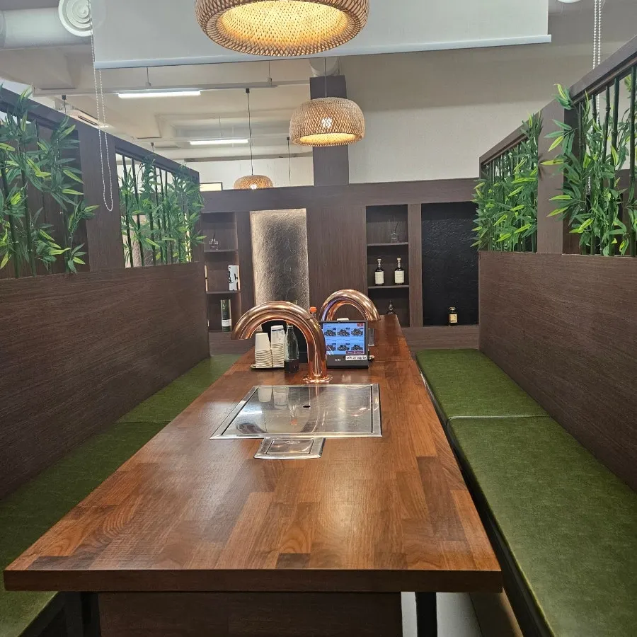 Hwadamga interior seating with partitions