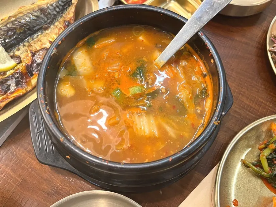 정식과 함께 나온 청국장