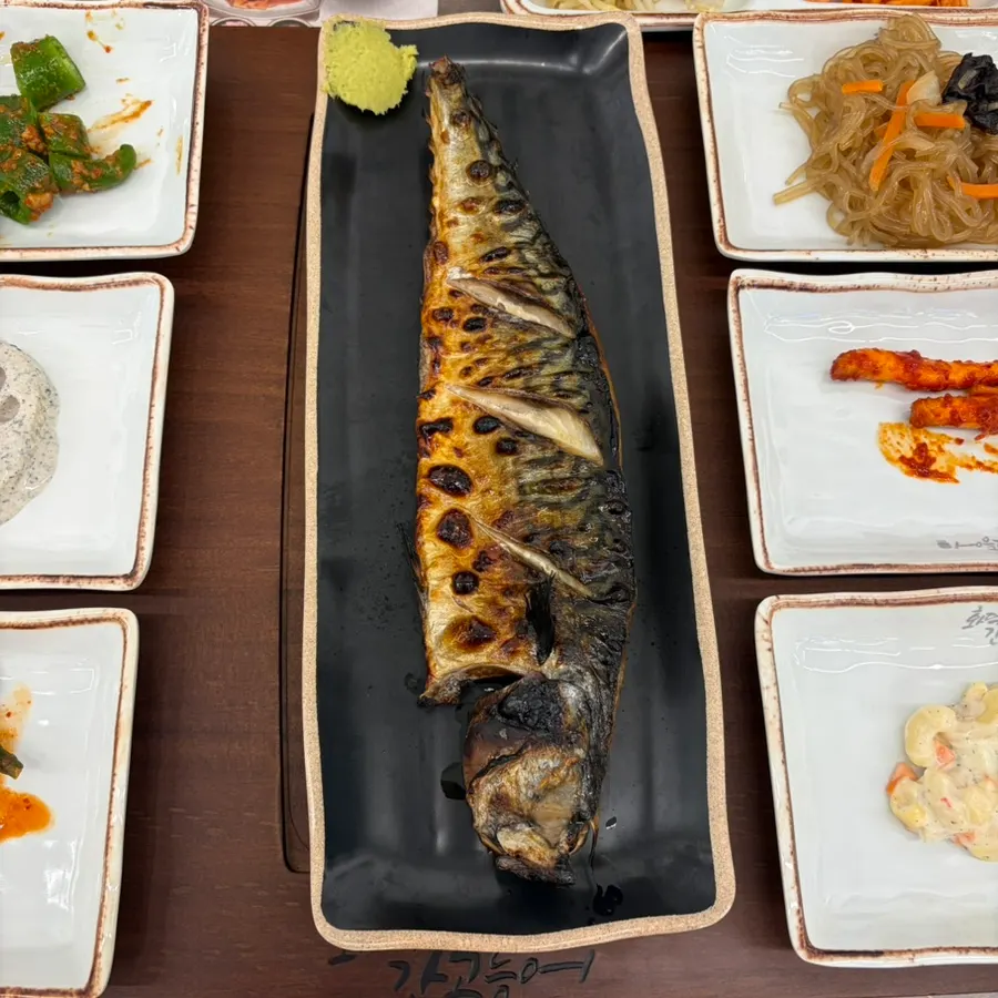 Golden-browned oven-grilled mackerel