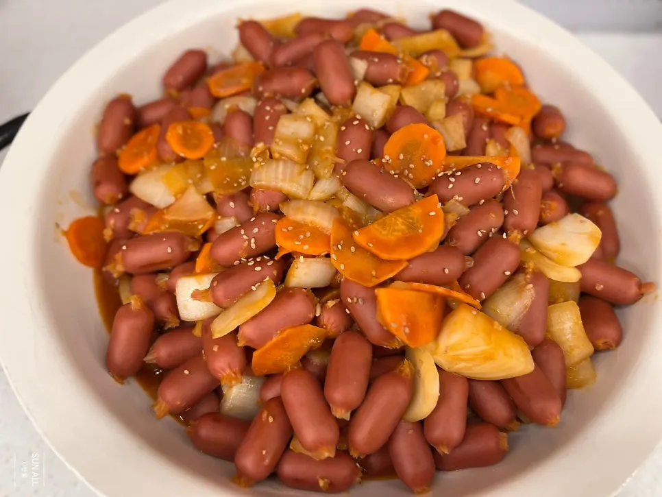 셀프바 반찬 두부조림과 밑반찬