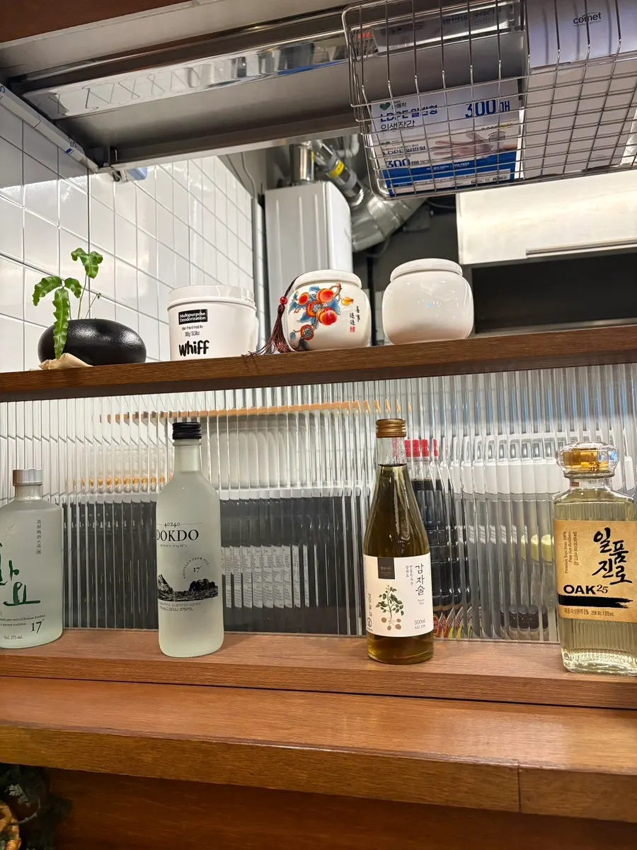 전통주 종류가 적힌 주류 메뉴